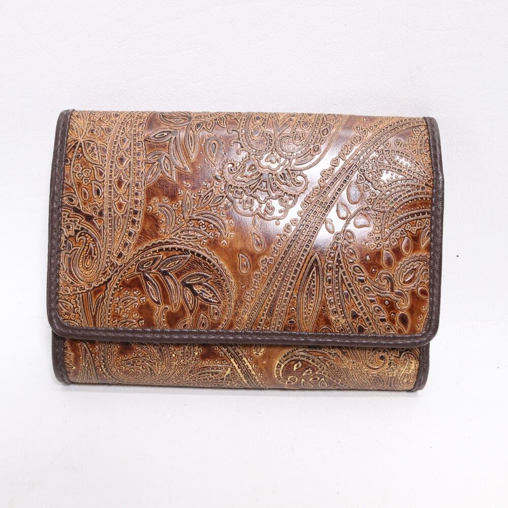 Relic Wallet M Brown Paisley Tooled Faux Leather Embossed Tri-Fold ID Cards Cash